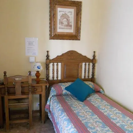 Arunda I ホテル ロンダ