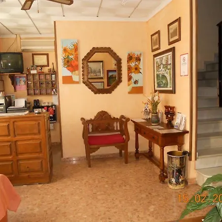 ホテル Arunda I ロンダ