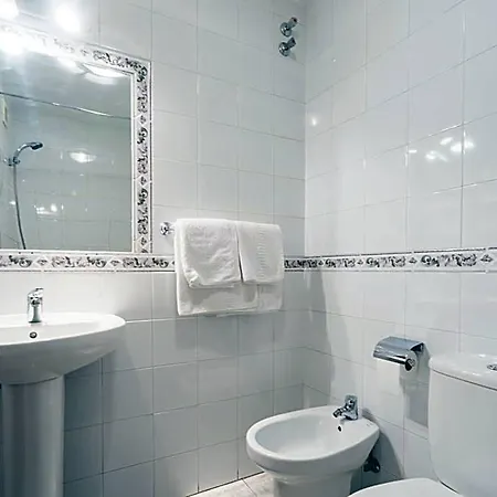 Hotel Arunda I *